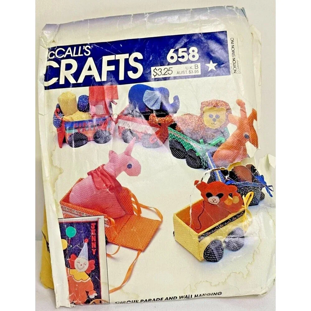 #0658 McCalls VTG Circus Parade CHILDRENS and Wall Hanging Crafts Sewing Pattern